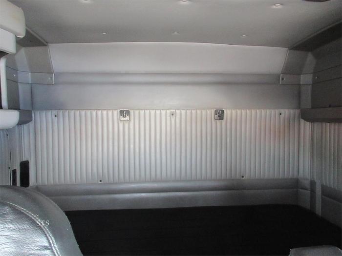 Used 2013 KENWORTH T660