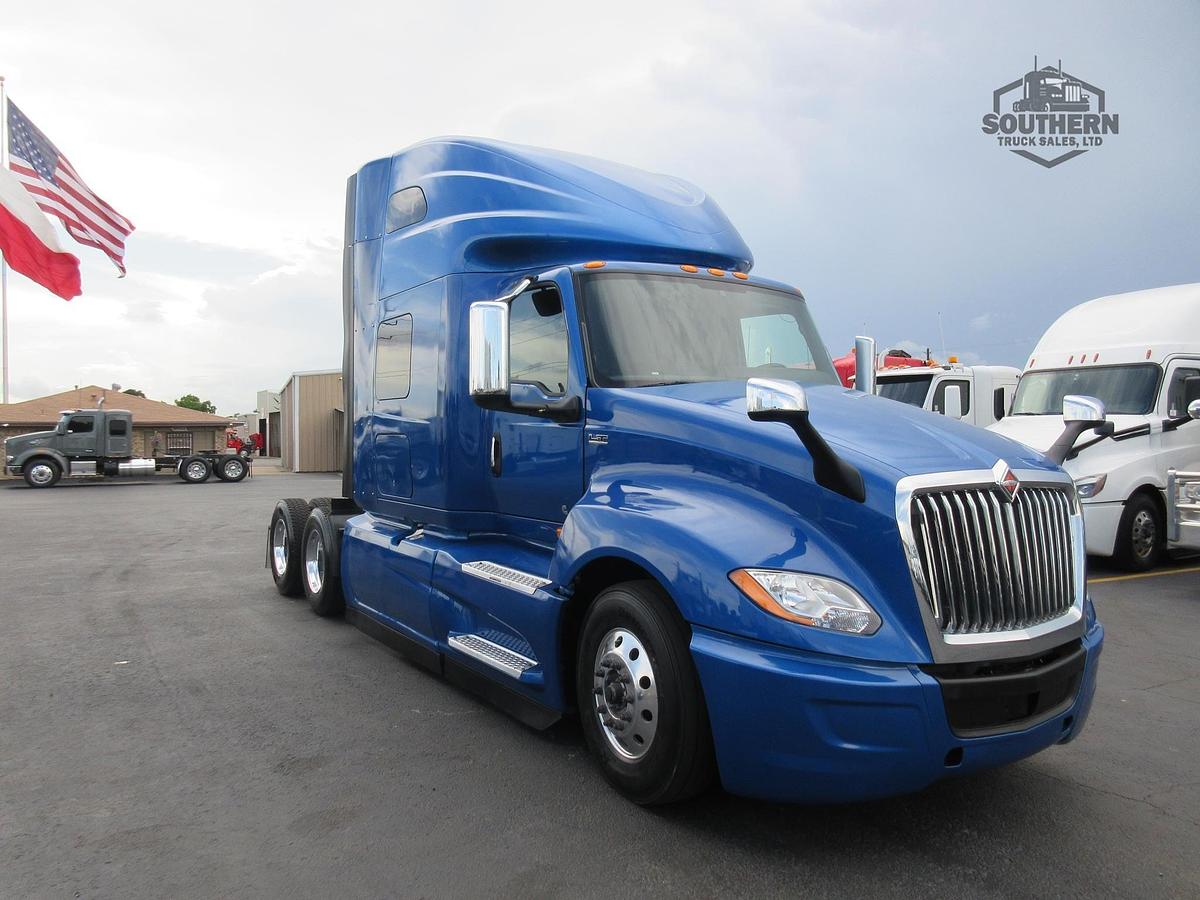 Used 2021 INTERNATIONAL LT