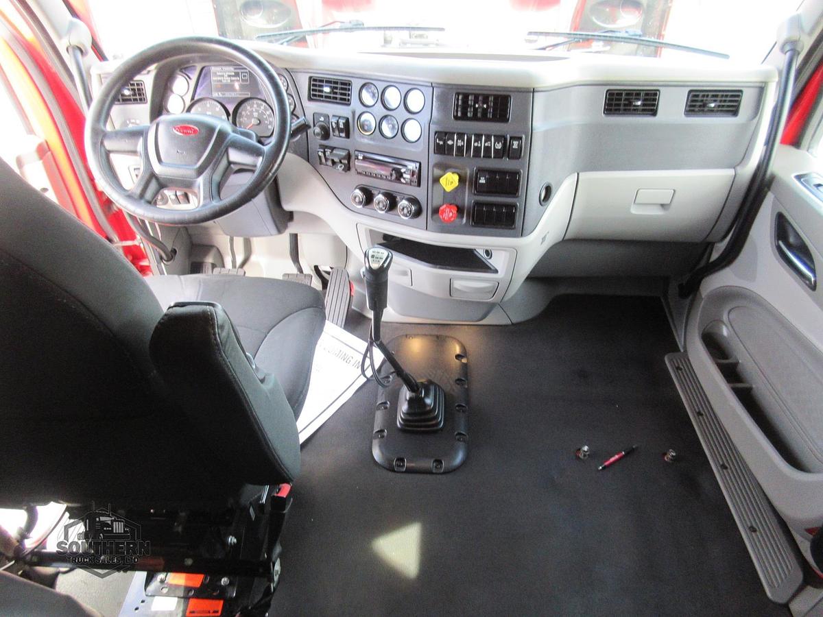 Used 2020 PETERBILT 567