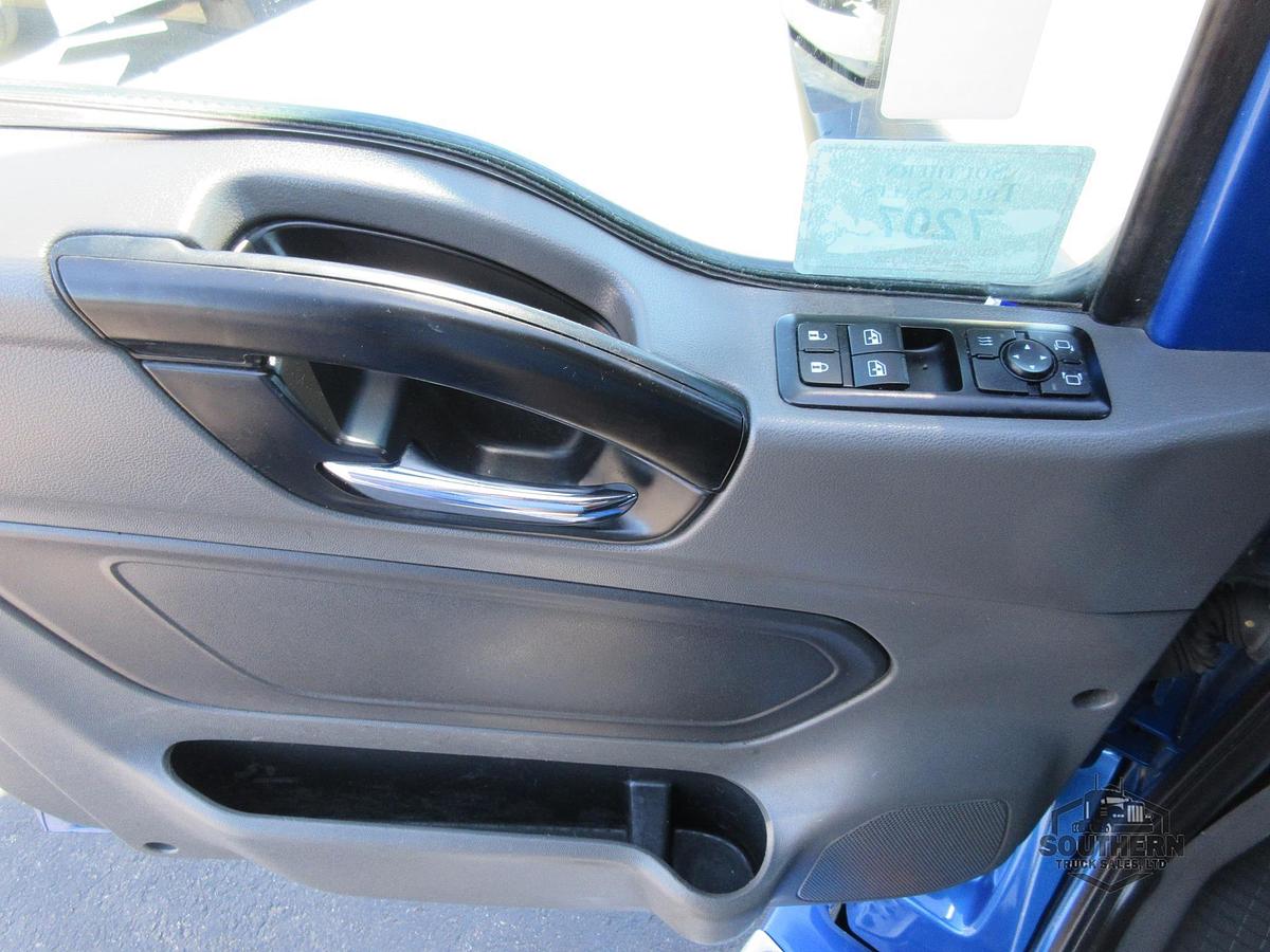 Used 2021 INTERNATIONAL LT