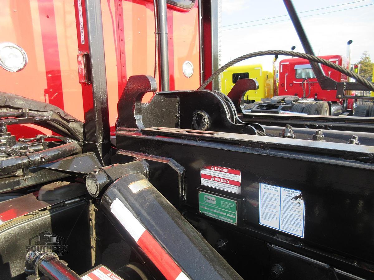 Used 2019 PETERBILT 348