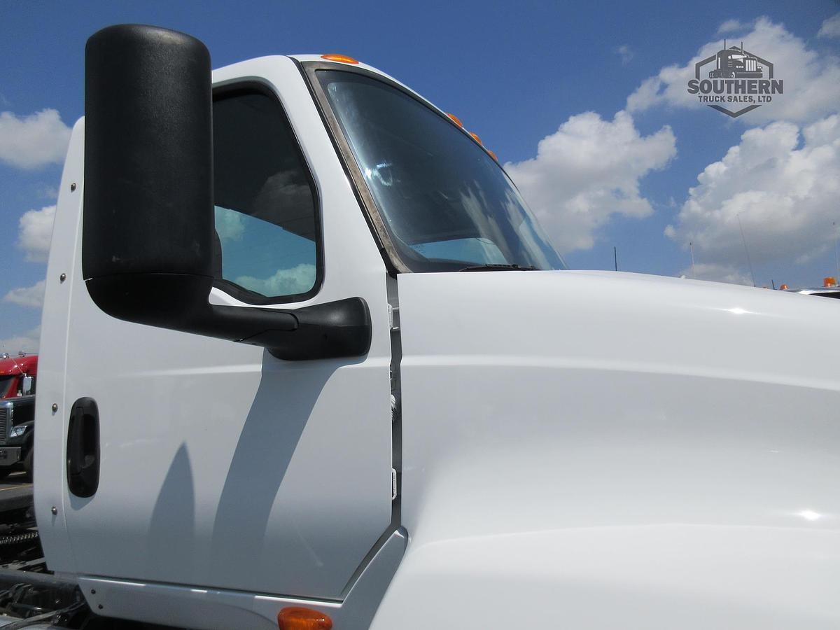 Used 2023 INTERNATIONAL LT