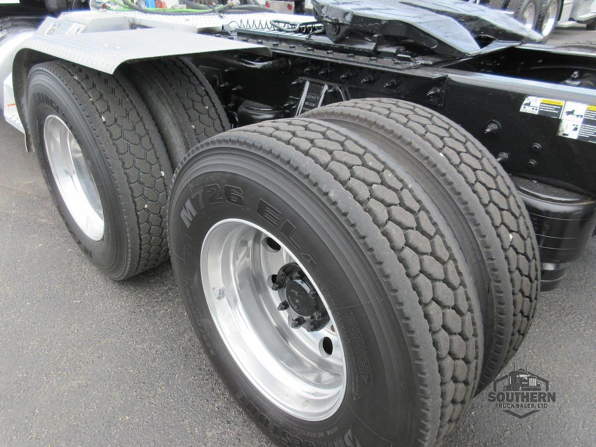 Used 2019 PETERBILT 389