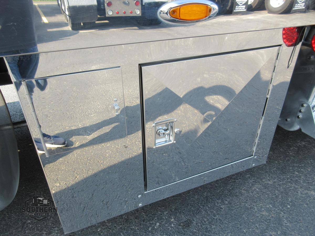 Used 2015 PETERBILT 579 ARI