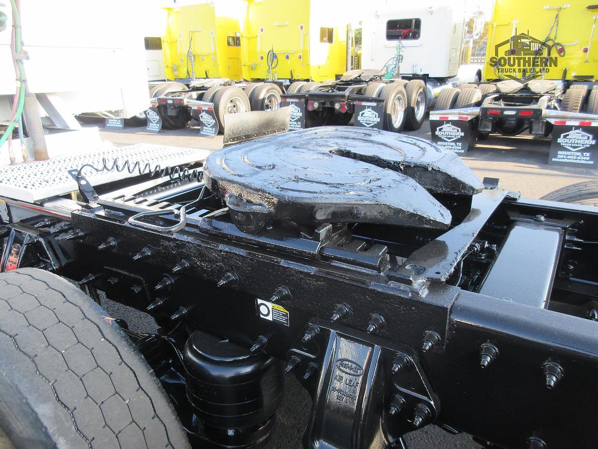 Used 2020 PETERBILT 389