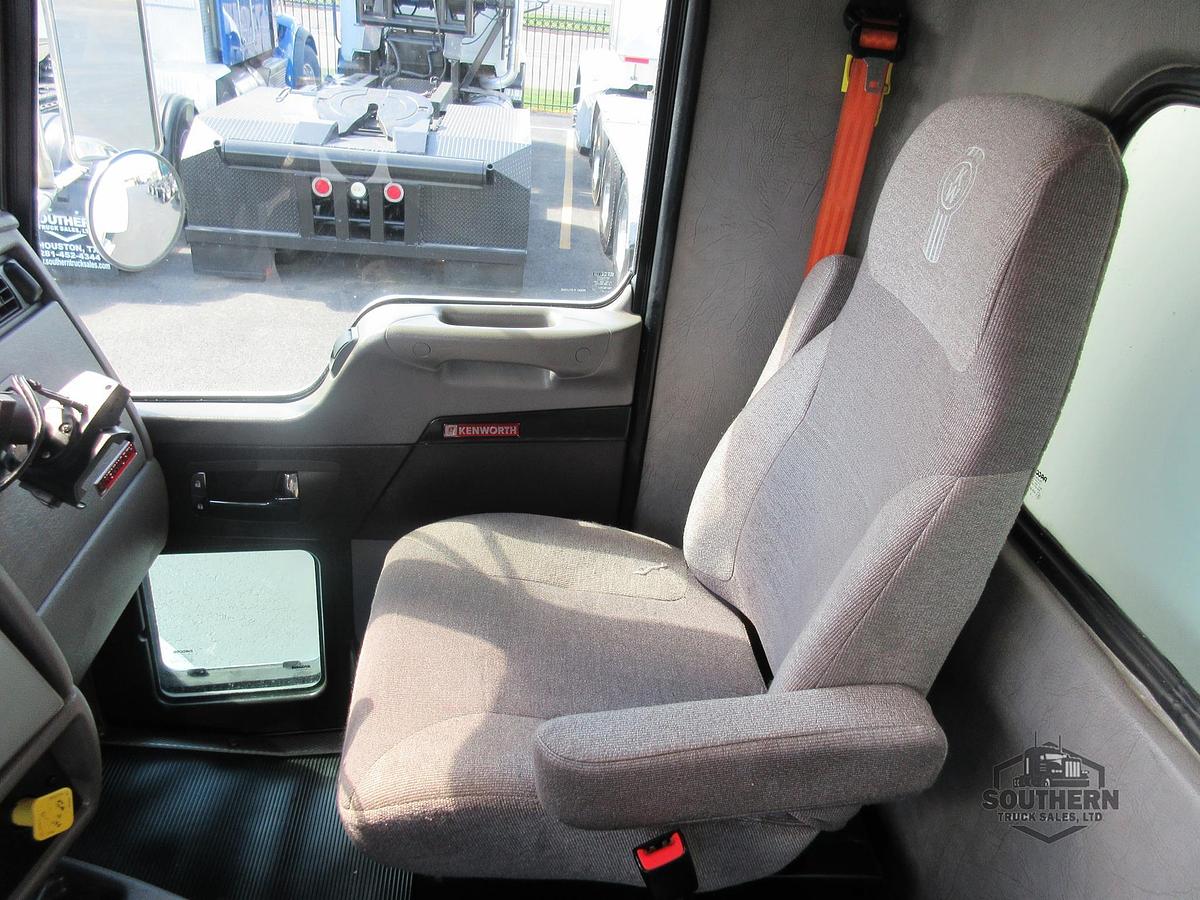 Used 2021 KENWORTH T270
