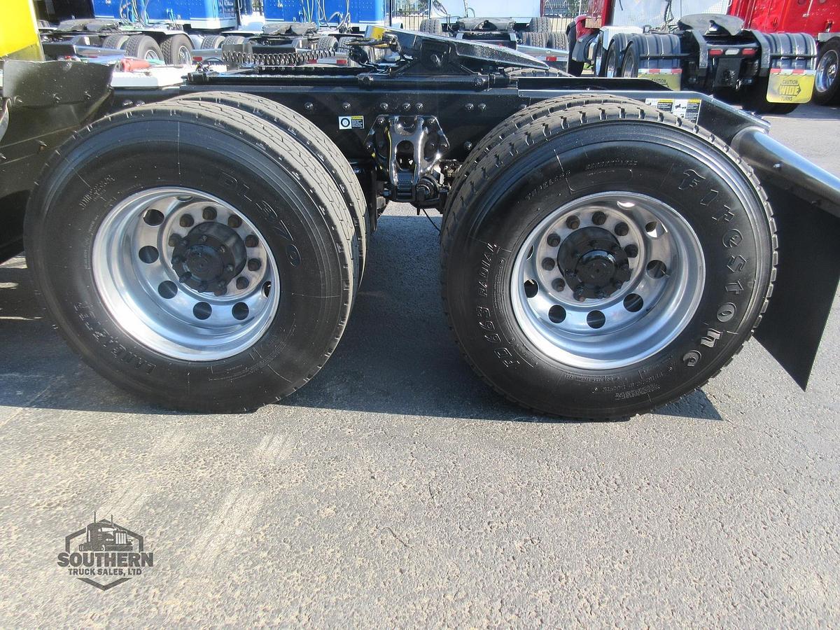 Used 2019 PETERBILT 389