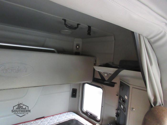 Used 2018 PETERBILT 579