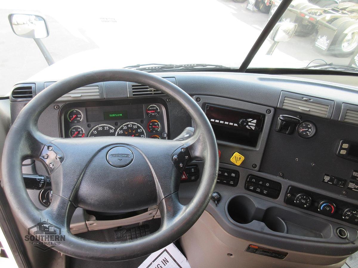 Used 2019 FREIGHTLINER CASCADIA 125