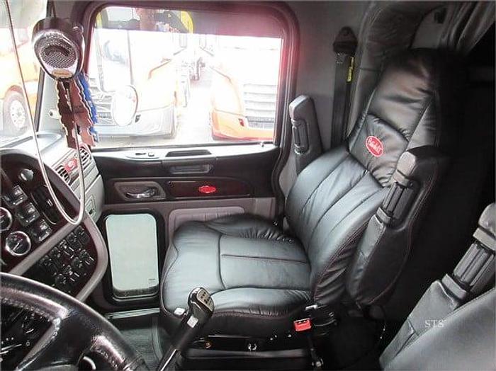 Used 2018 PETERBILT 389