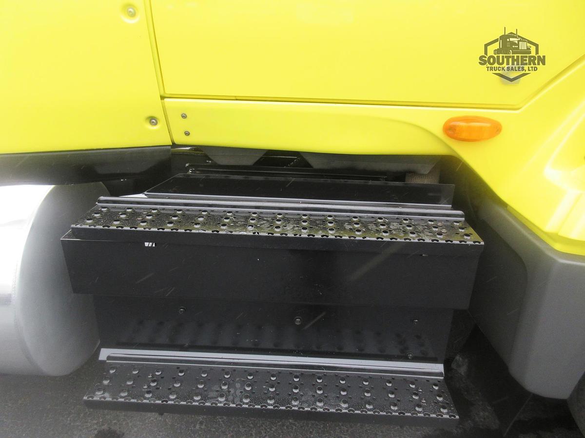Used 2023 INTERNATIONAL LT