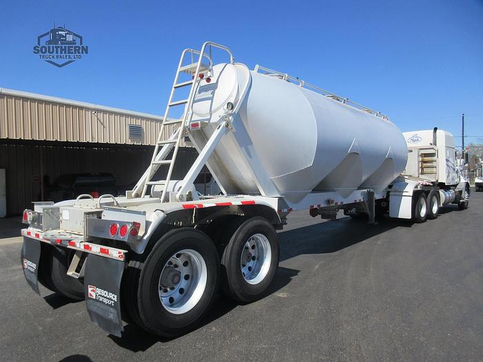 Used 2011 POLAR 41 ft