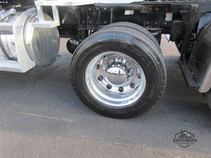 Used 2020 PETERBILT 389