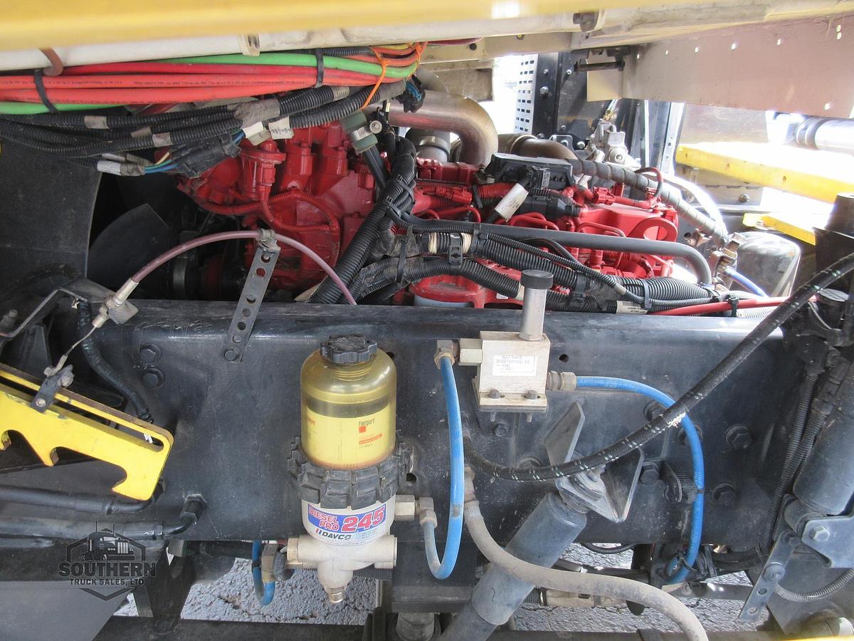 Used 2022 AUTOCAR XSPOTTER ACTT