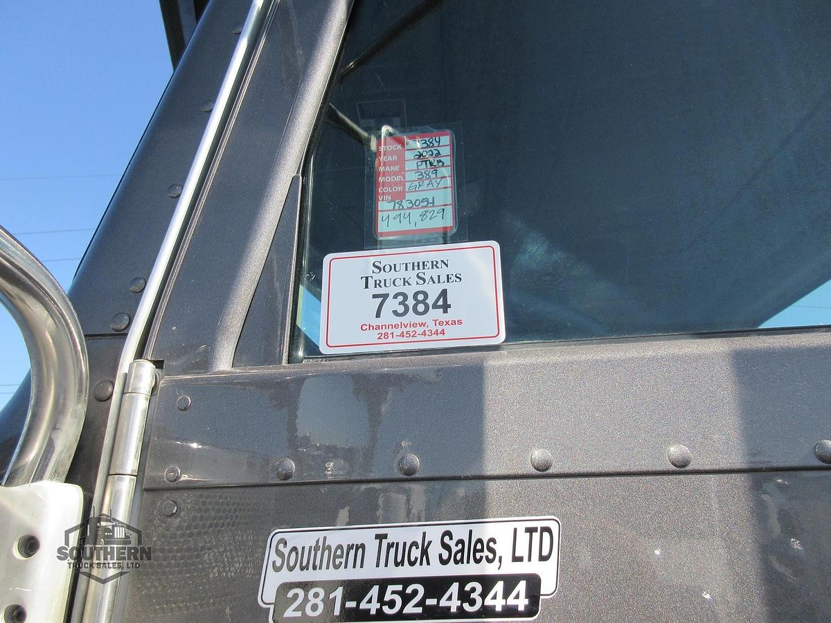Used 2022 PETERBILT 389