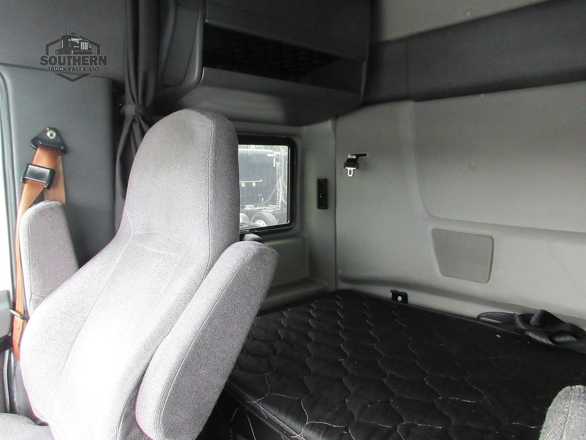 Used 2020 INTERNATIONAL LT