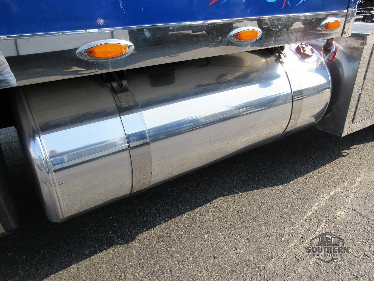 Used 2015 PETERBILT 579 ARI