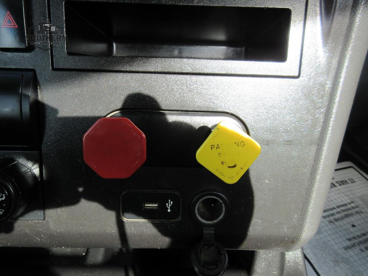 Used 2021 INTERNATIONAL LT
