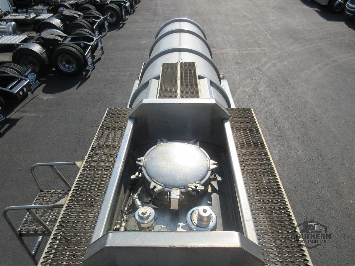 Used 2014 POLAR 42 ft