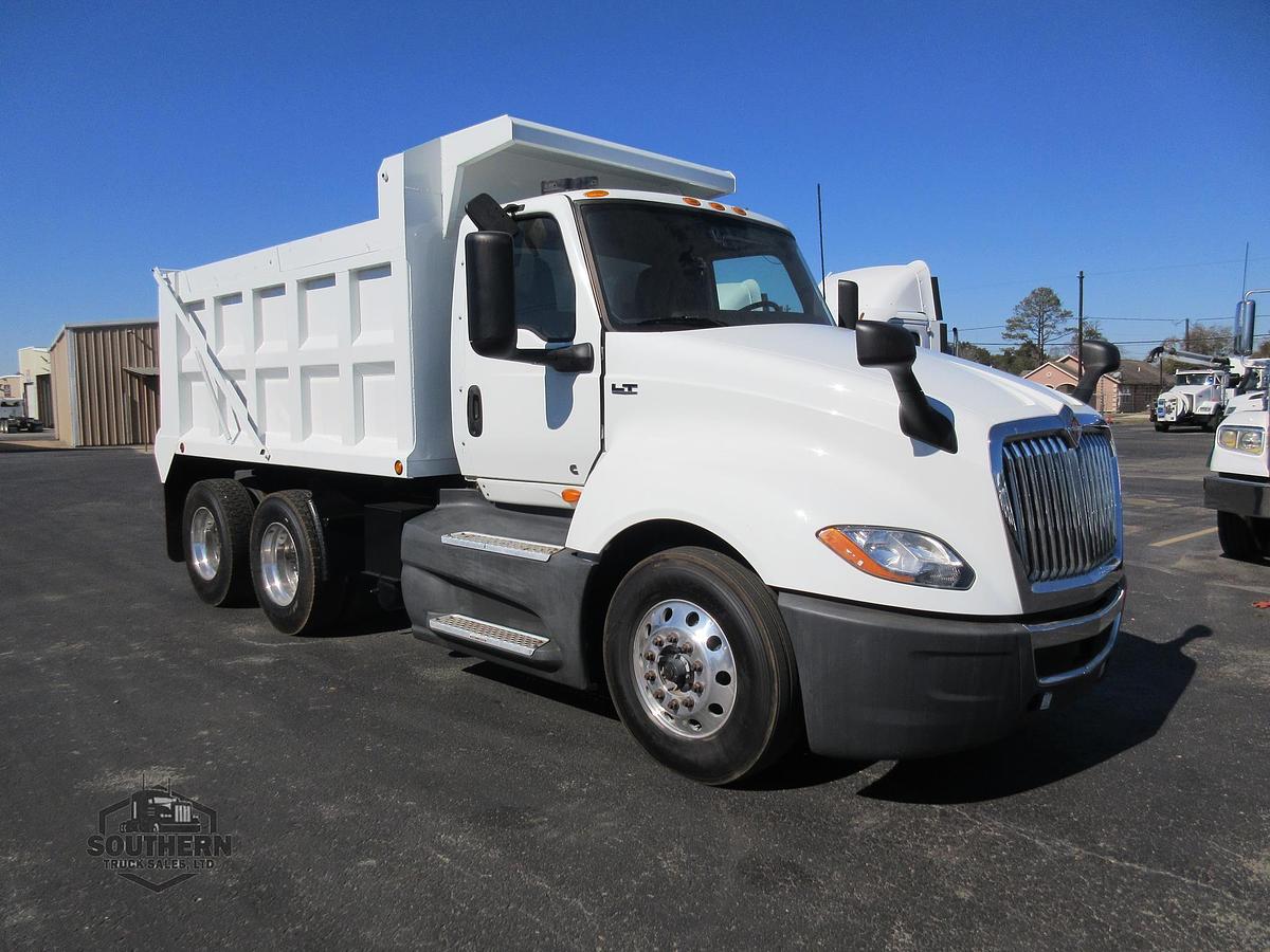 Used 2021 INTERNATIONAL LT