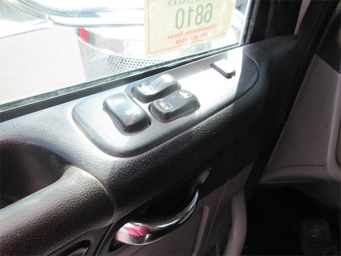 Used 2015 PETERBILT 389