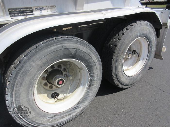 Used 2015 STEPHENS MC407