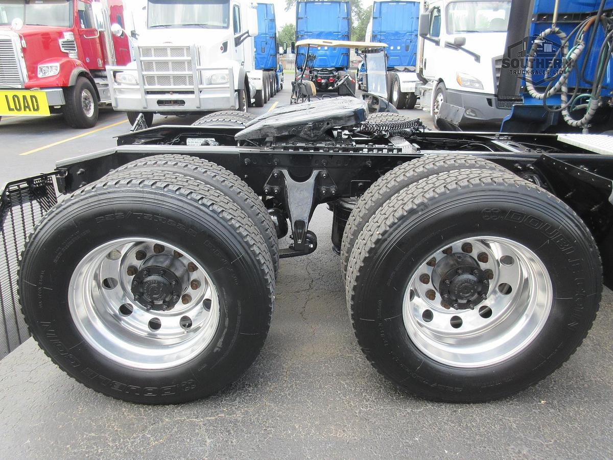 Used 2021 INTERNATIONAL LT