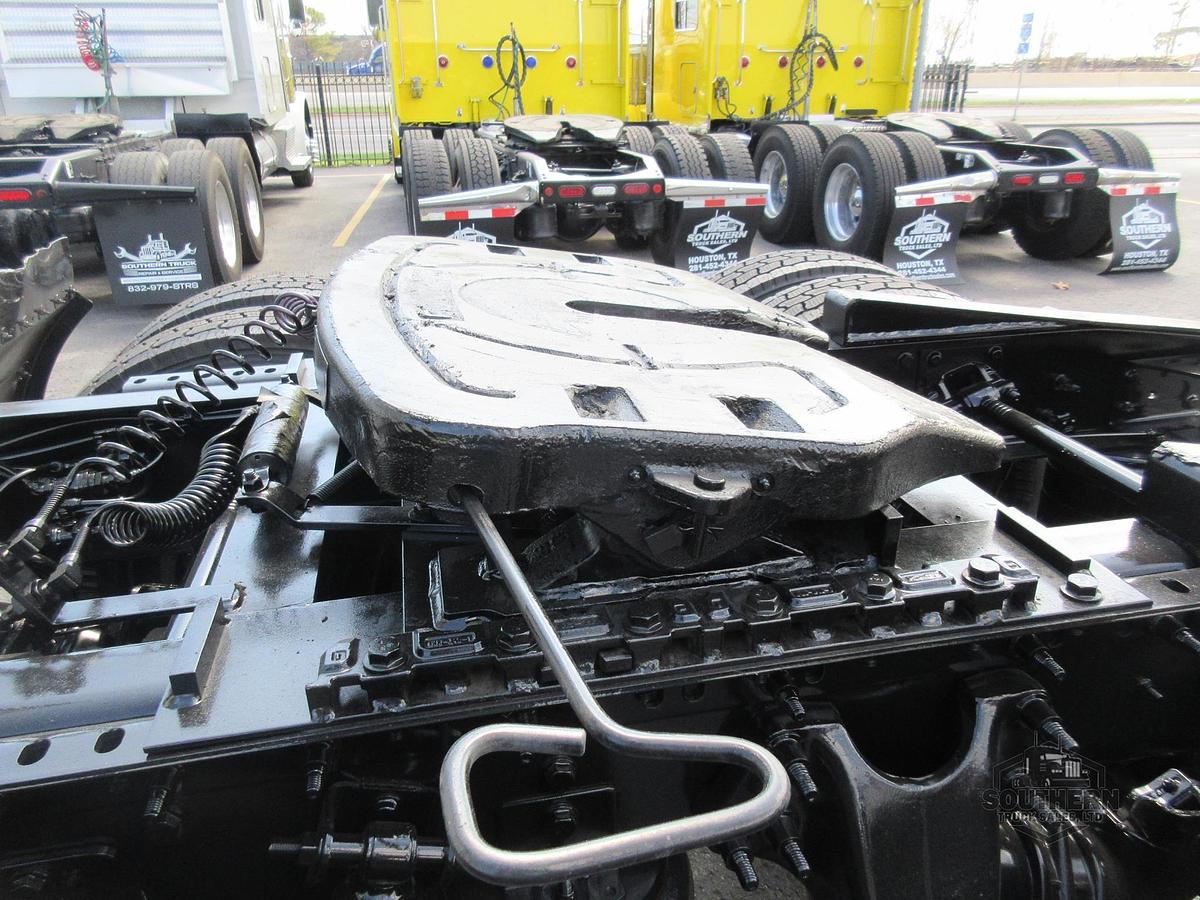 Used 2021 INTERNATIONAL LT