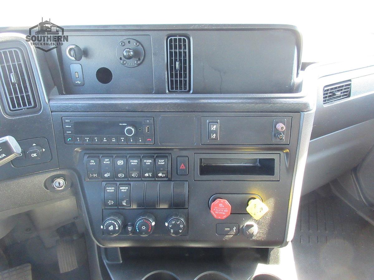 Used 2021 INTERNATIONAL LT