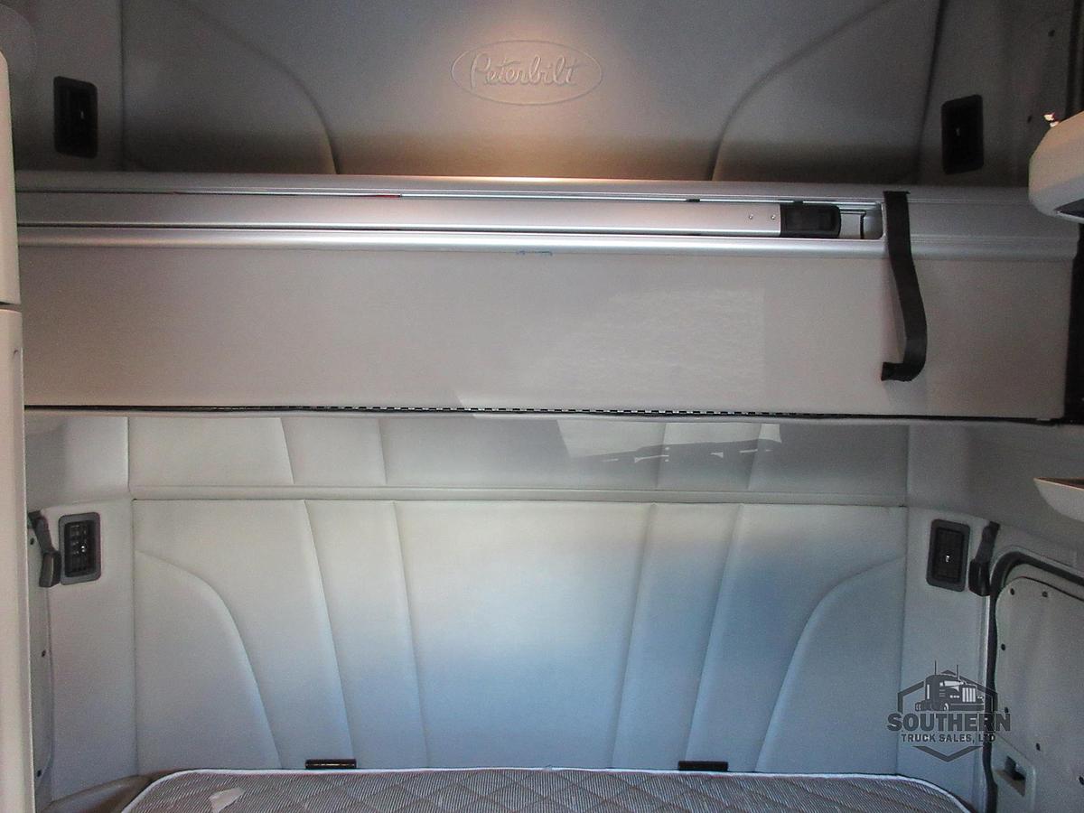 Used 2019 PETERBILT 579