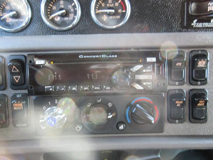 Used 2019 PETERBILT 389