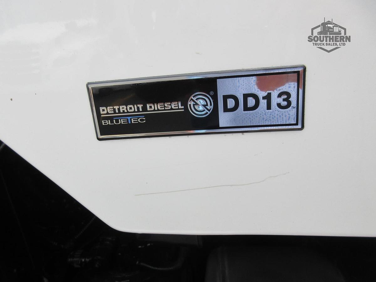 Used 2015 FREIGHTLINER 114SD