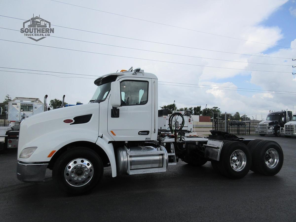 Used 2018 PETERBILT 579