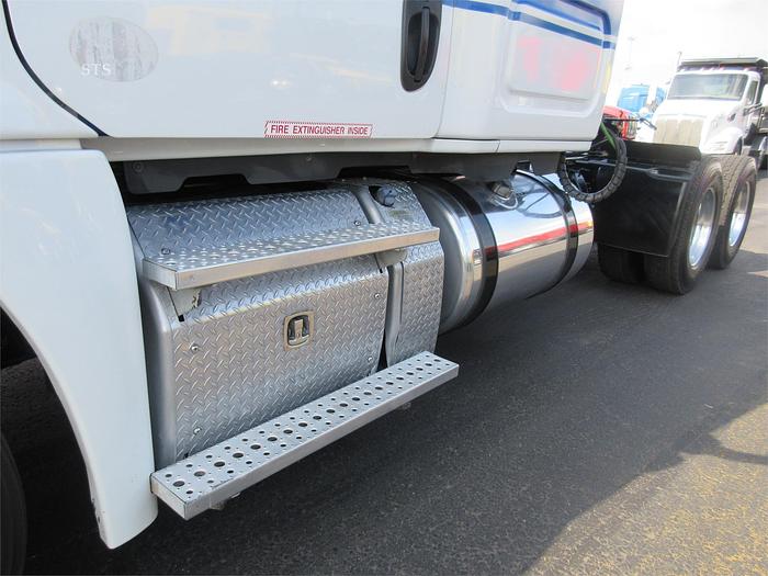 Used 2017 FREIGHTLINER CASCADIA 125