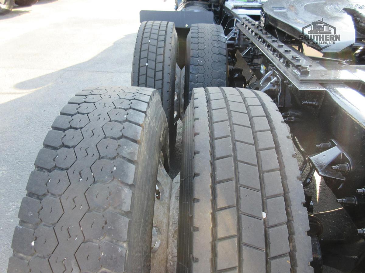 Used 2019 PETERBILT 389