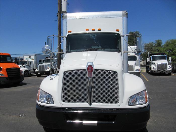 Used 2021 KENWORTH T270