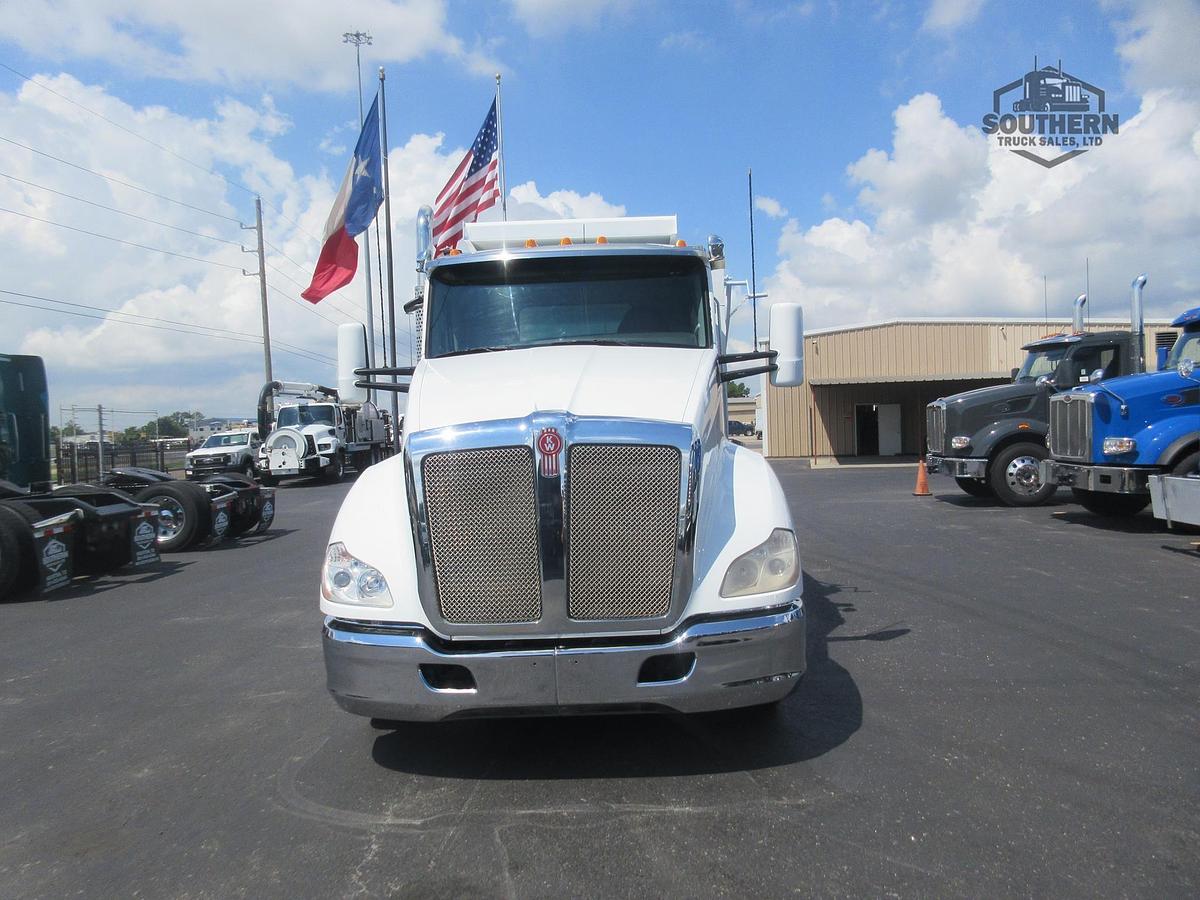 Used 2017 KENWORTH T680