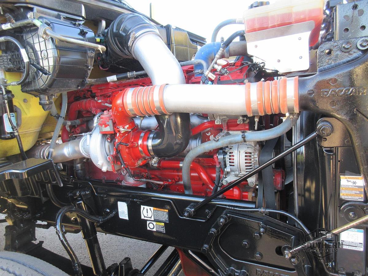 Used 2020 PETERBILT 567