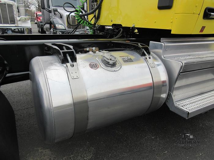 Used 2021 PETERBILT 579