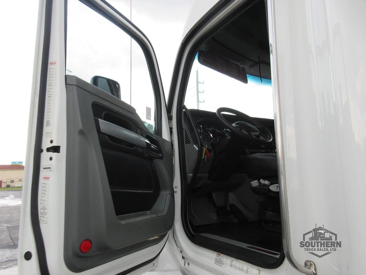 Used 2020 KENWORTH T880