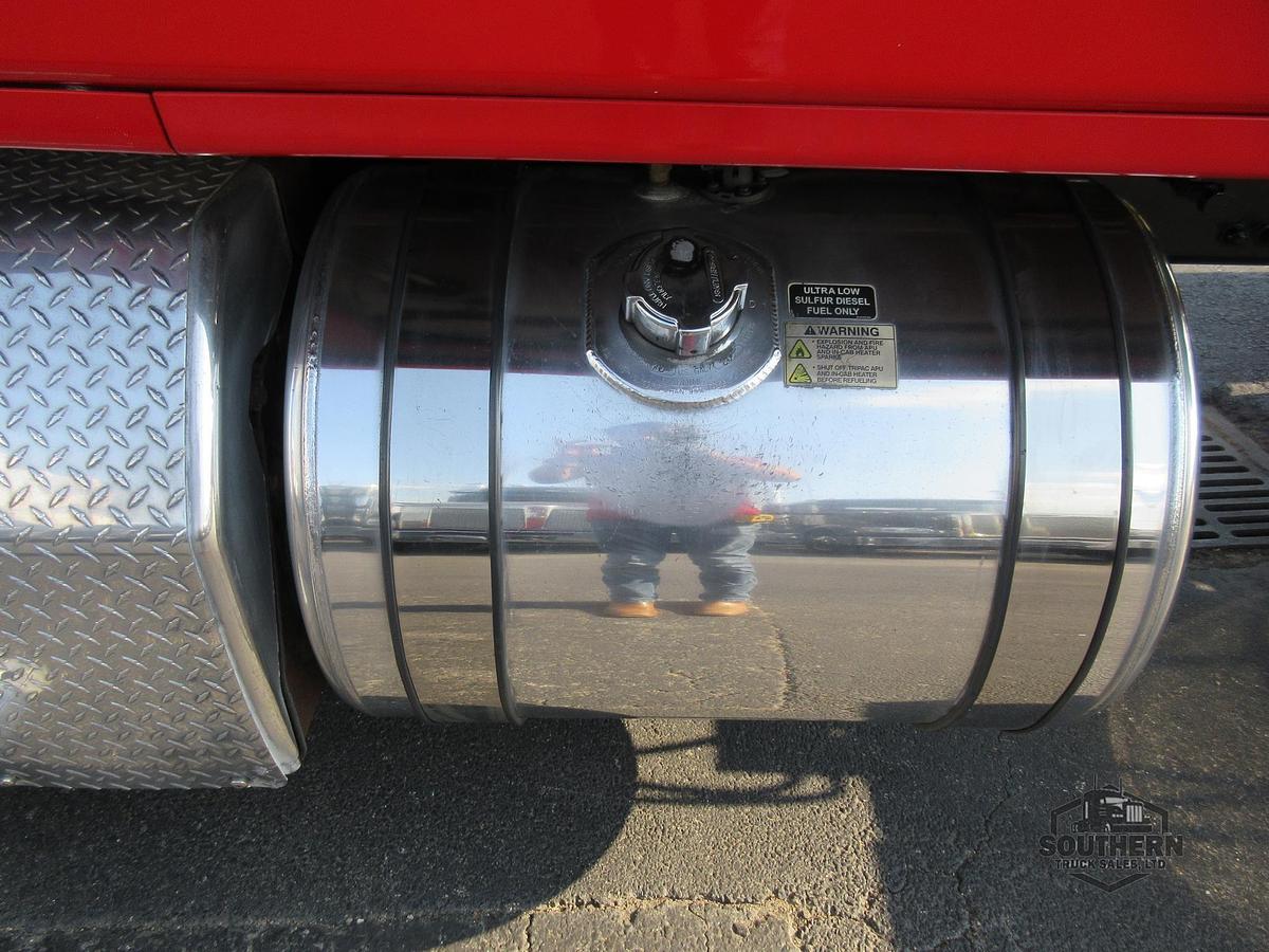 Used 2018 FREIGHTLINER CASCADIA 125