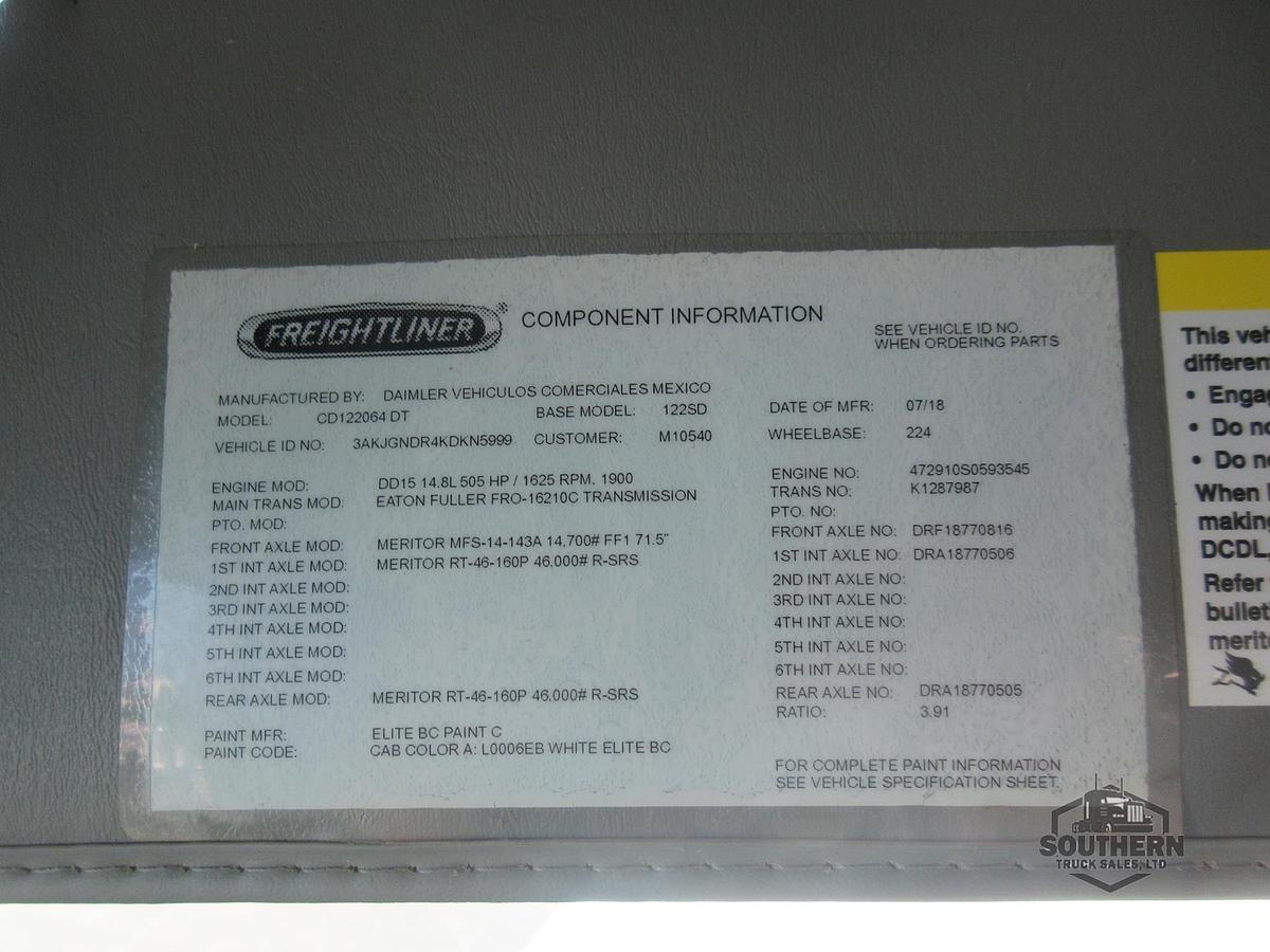 Used 2019 FREIGHTLINER 122SD