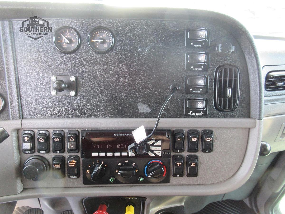 Used 2019 PETERBILT 389