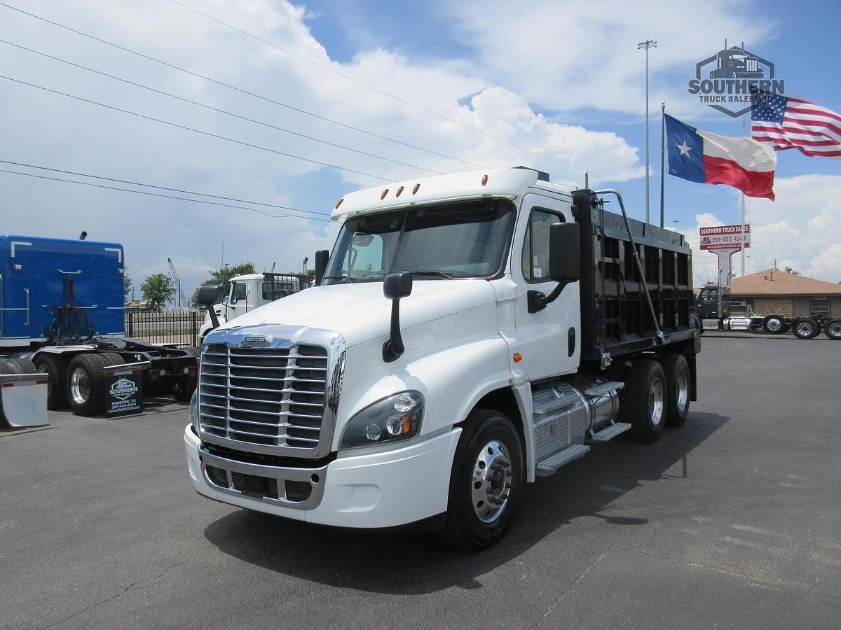 Used 2018 FREIGHTLINER CASCADIA 125