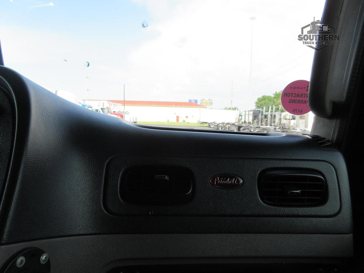 Used 2015 PETERBILT 386