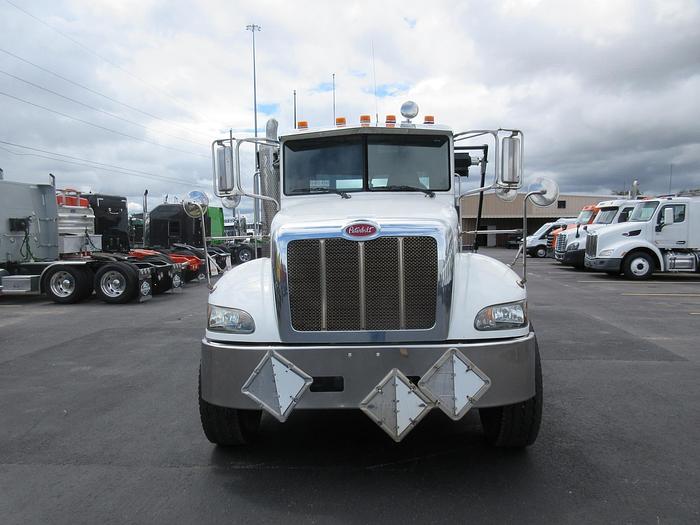 Used 2013 PETERBILT 348
