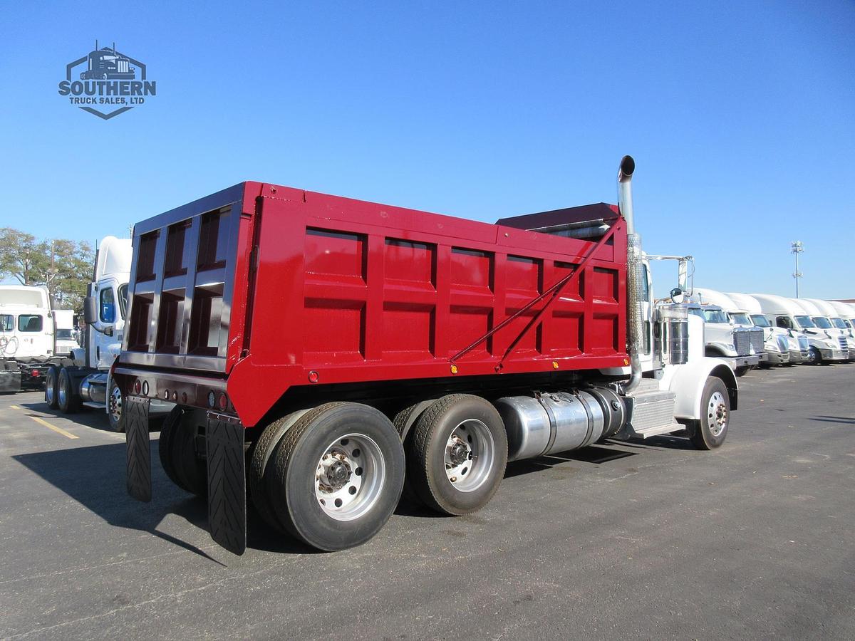 Used 2019 PETERBILT 389