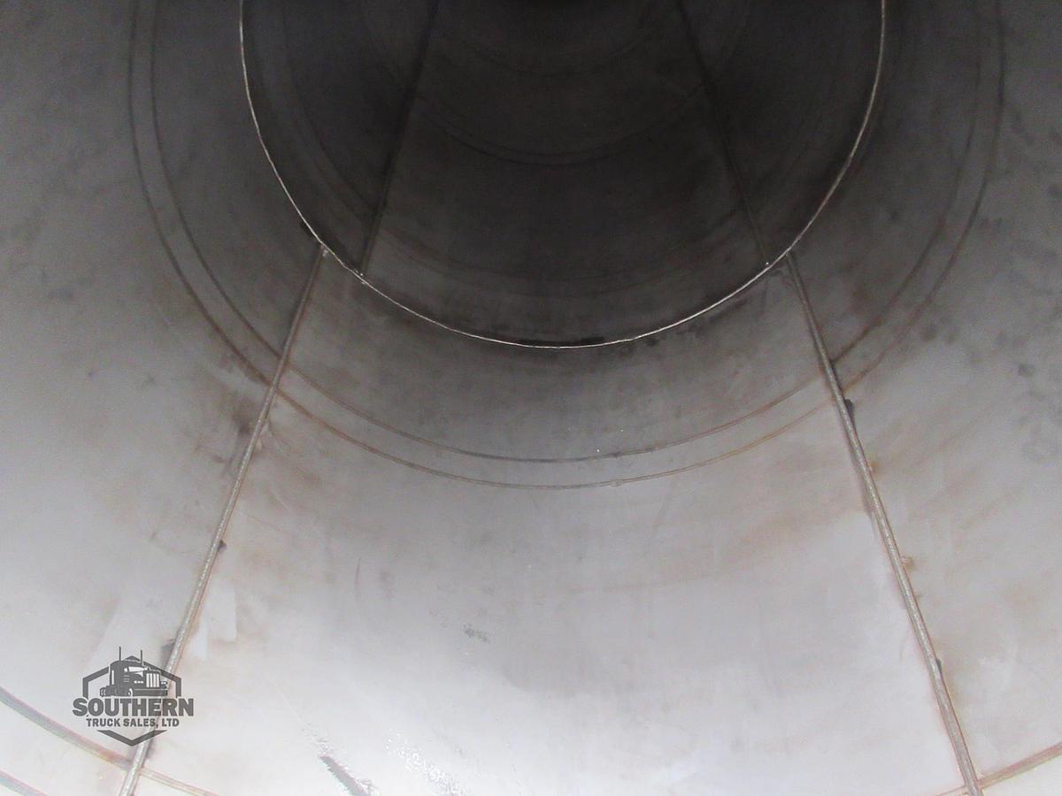 Used 2019 ACRO 5,600 gal