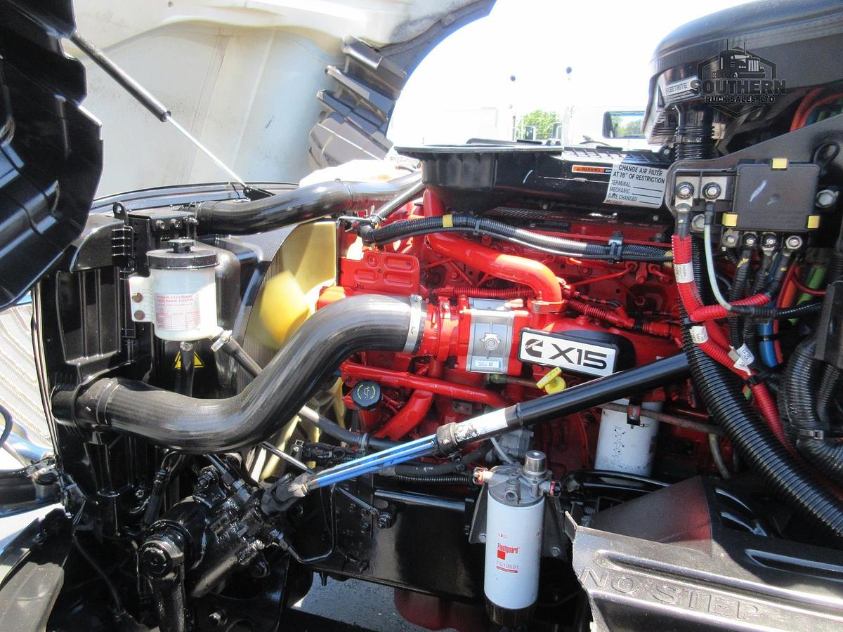 Used 2021 INTERNATIONAL LT