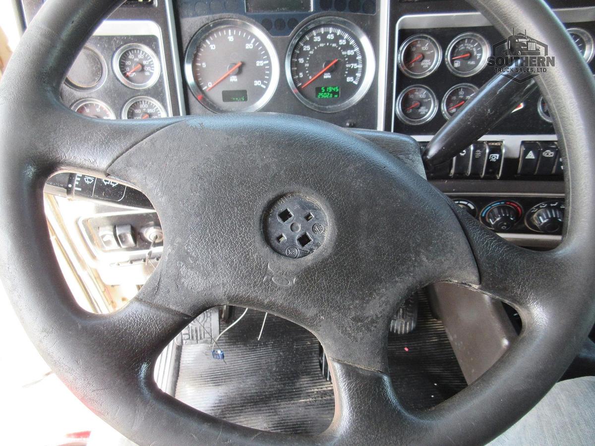 Used 2014 KENWORTH T800